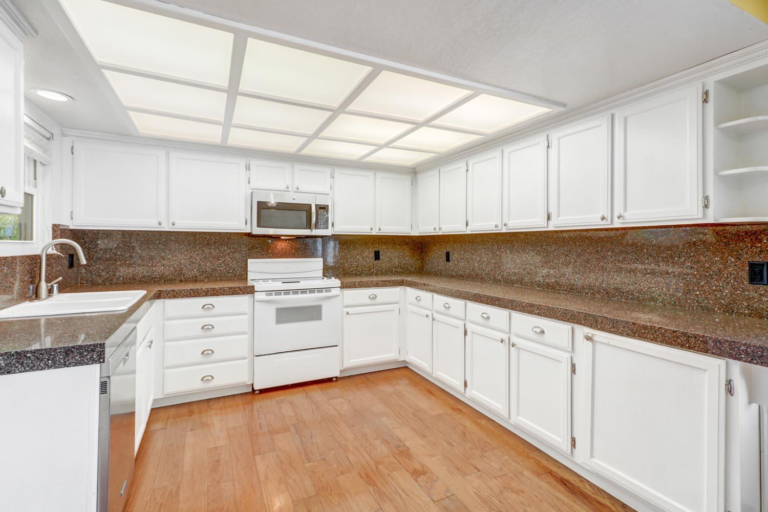 120 River Ridge Way Folsom, CA 95630 - Photo 20 of 70