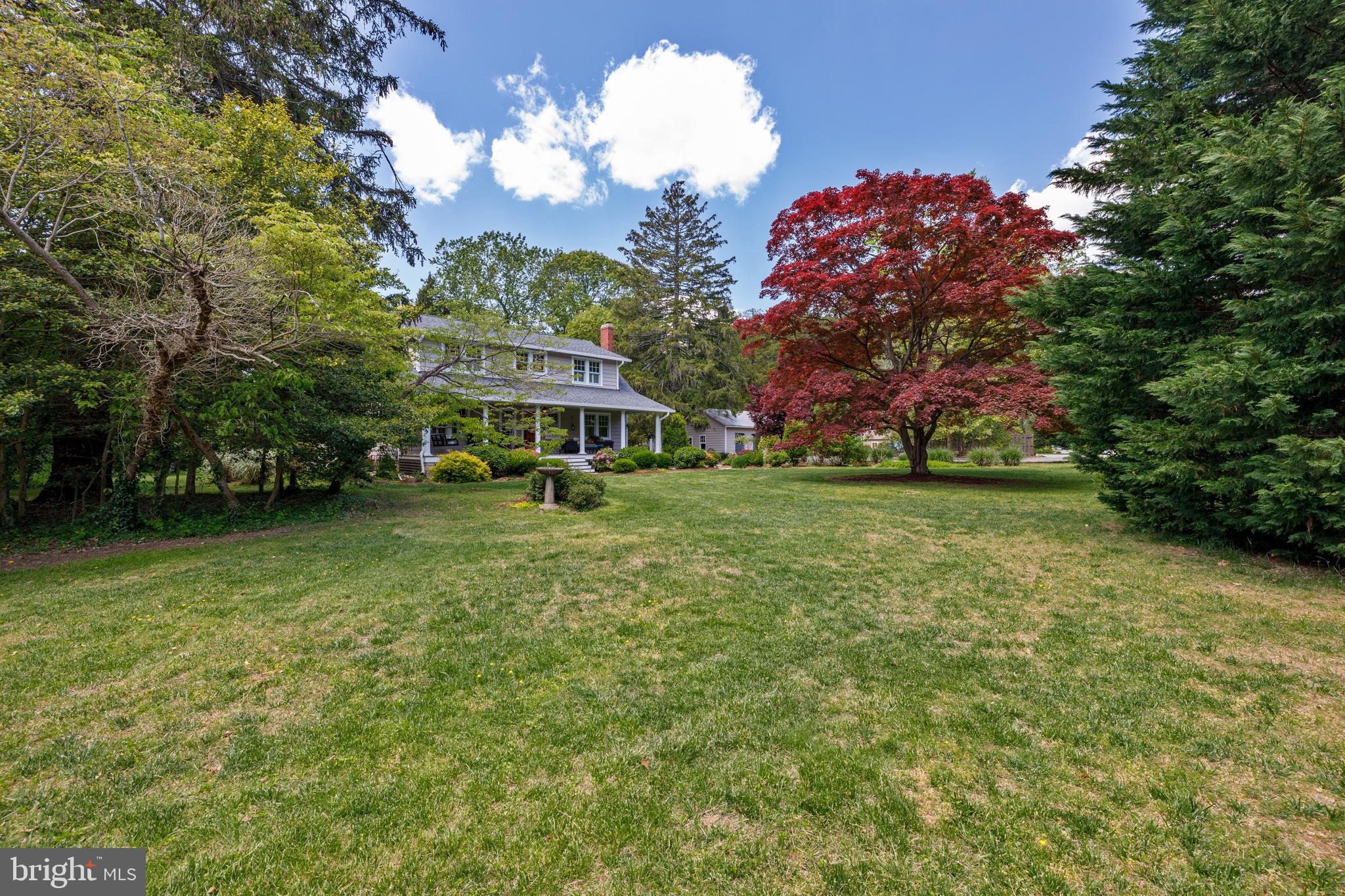 105 East Severn Ridge Road Annapolis, MD 21409 - Photo 36 of 42 Amazing Yard