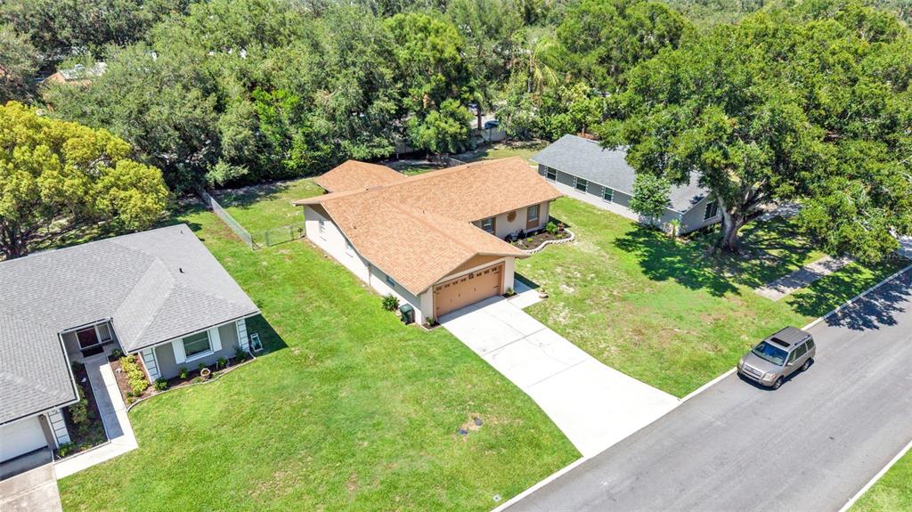 308 High View Lane Lakeland, FL 33803 - Photo 35 of 37