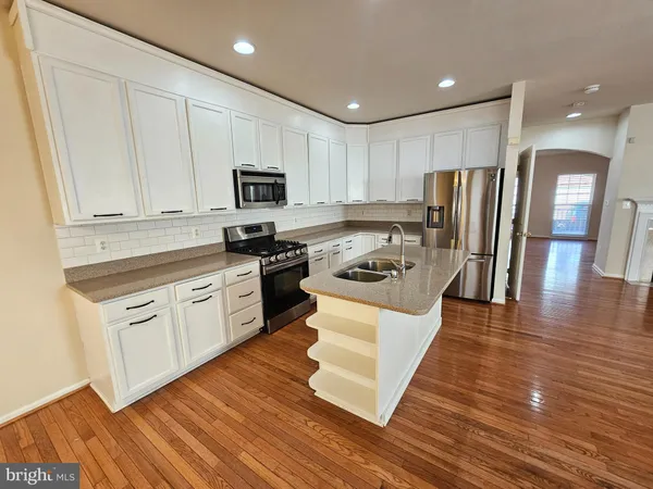 $4,000 | 9137 Stonegarden Drive, Lorton, VA 22079