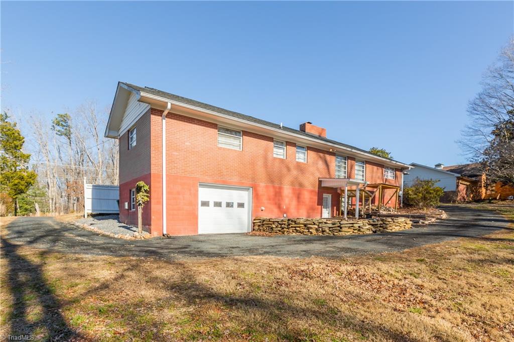 957 Dodson Mill Road Pilot Mountain, NC 27041 - Photo 40 of 49 Gallery Image 40