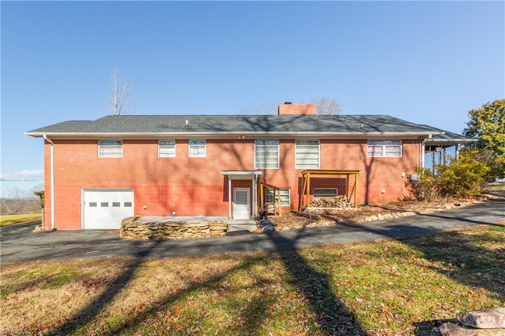 957 Dodson Mill Road Pilot Mountain, NC 27041 - Photo 41 of 49 Gallery Image 41