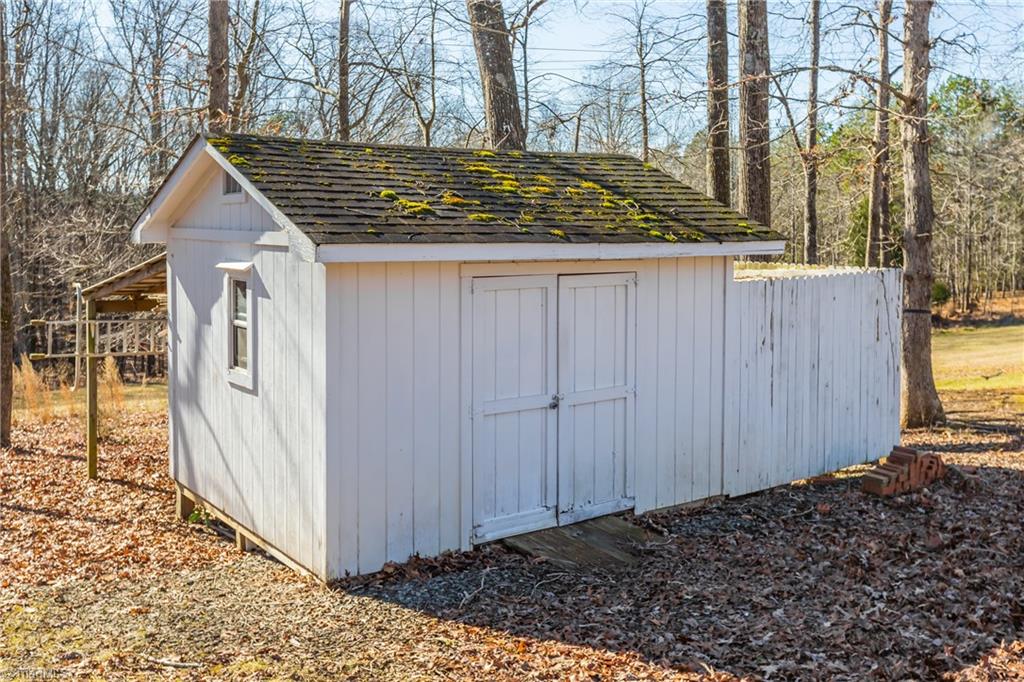 957 Dodson Mill Road Pilot Mountain, NC 27041 - Photo 47 of 49 Gallery Image 47
