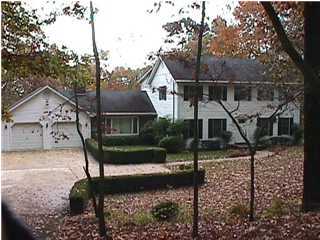 3942 Rd Signal Mountain, TN 37377 - Photo 1 of 5 Primary Photo