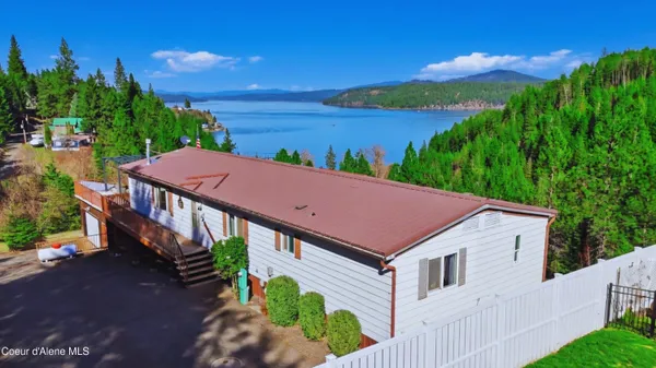 $449,999 | 23160 South Madrona Loop, Worley, ID 83876