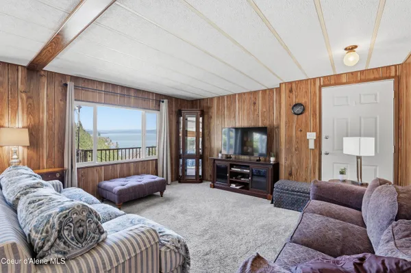 $449,999 | 23160 South Madrona Loop, Worley, ID 83876