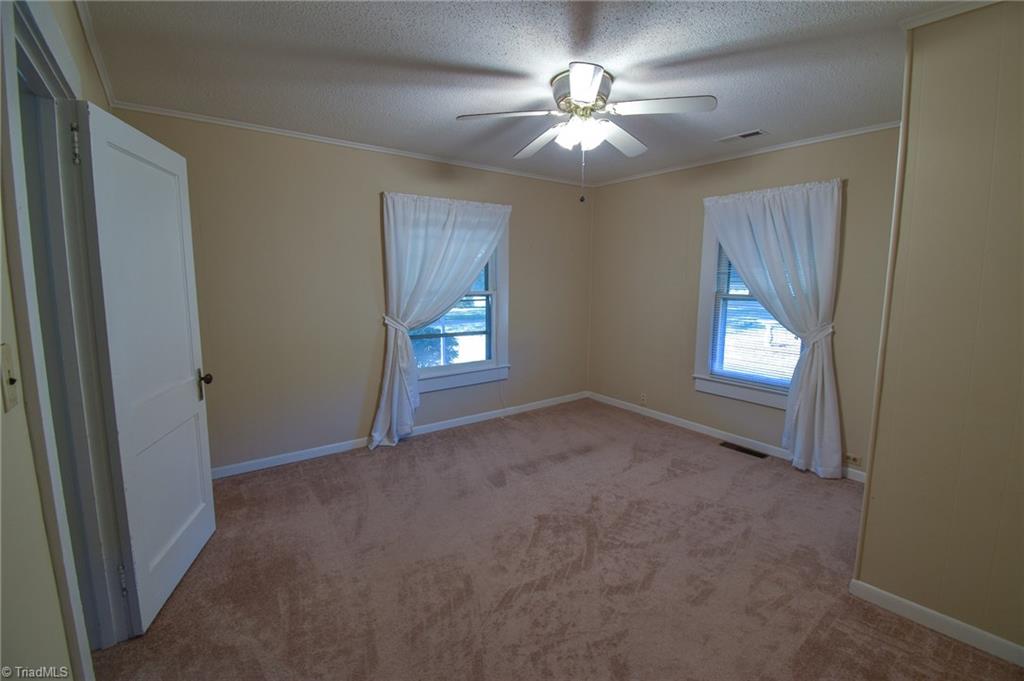 919 Mack Road Asheboro, NC 27205 - Photo 5 of 18 Gallery Image 5
