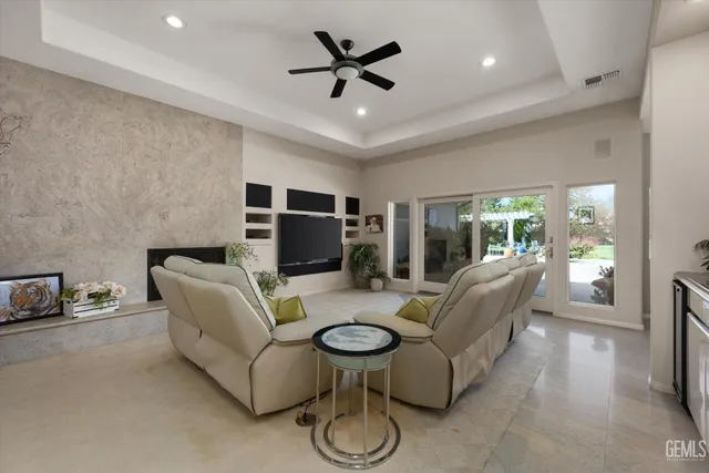 $1,399,000 | Undisclosed Address, Bakersfield, CA 93311