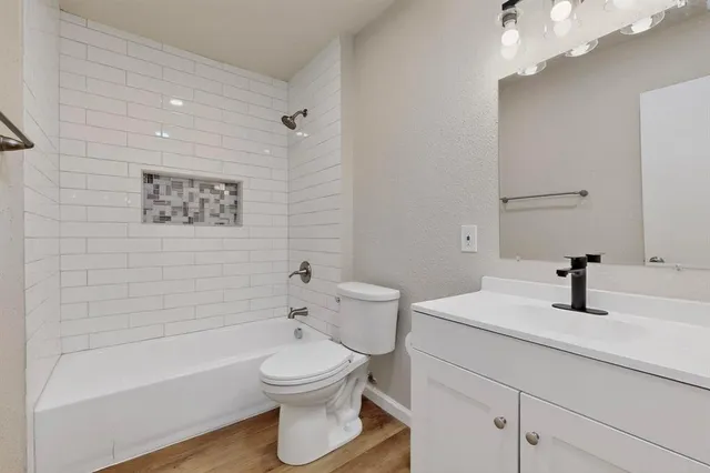 $594,500 | 2966 Buttonwood Drive, Carrollton, TX 75006