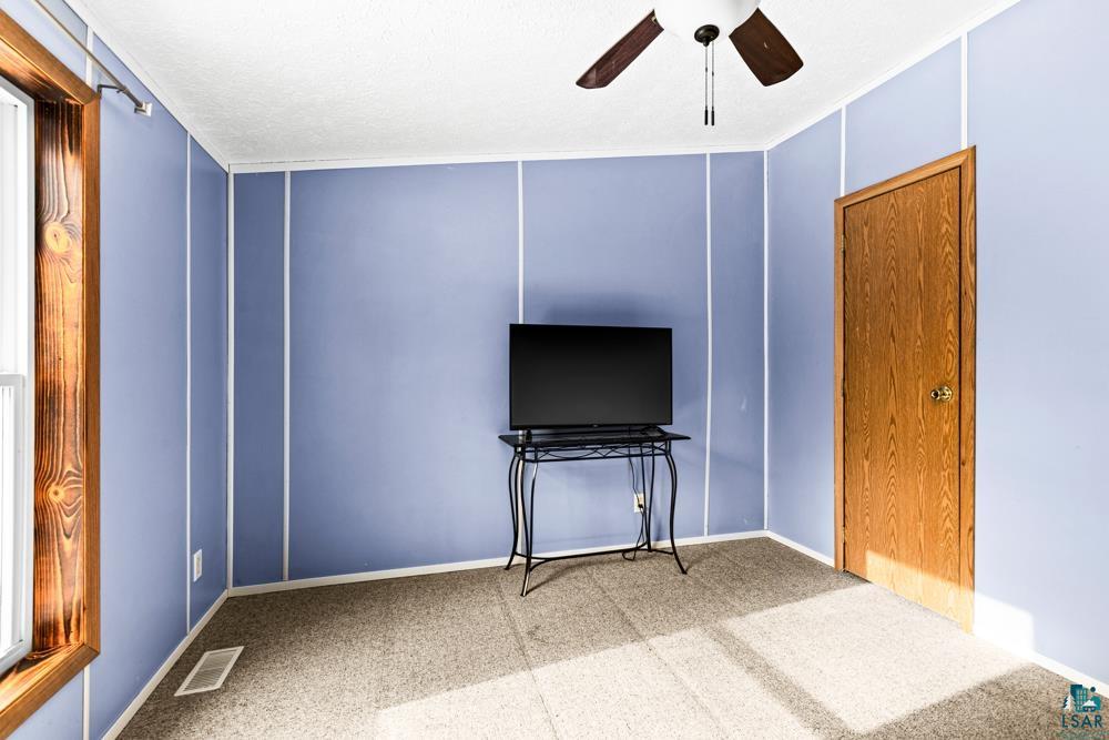 4231 Stockholm Road Duluth, MN 55803 - Photo 27 of 50