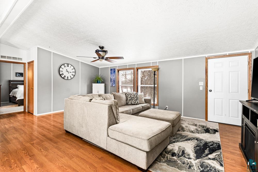 4231 Stockholm Road Duluth, MN 55803 - Photo 5 of 50