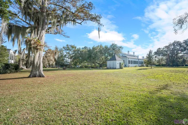 $2,100,000 | 4250 Highway 308, Napoleonville, LA 70390