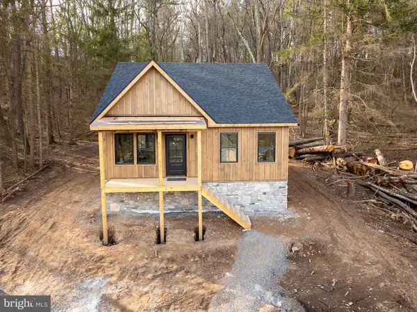 $289,900 | 226 North Hammond Street, Oakland, MD 21550