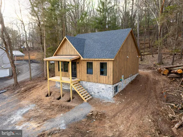 $289,900 | 226 North Hammond Street, Oakland, MD 21550