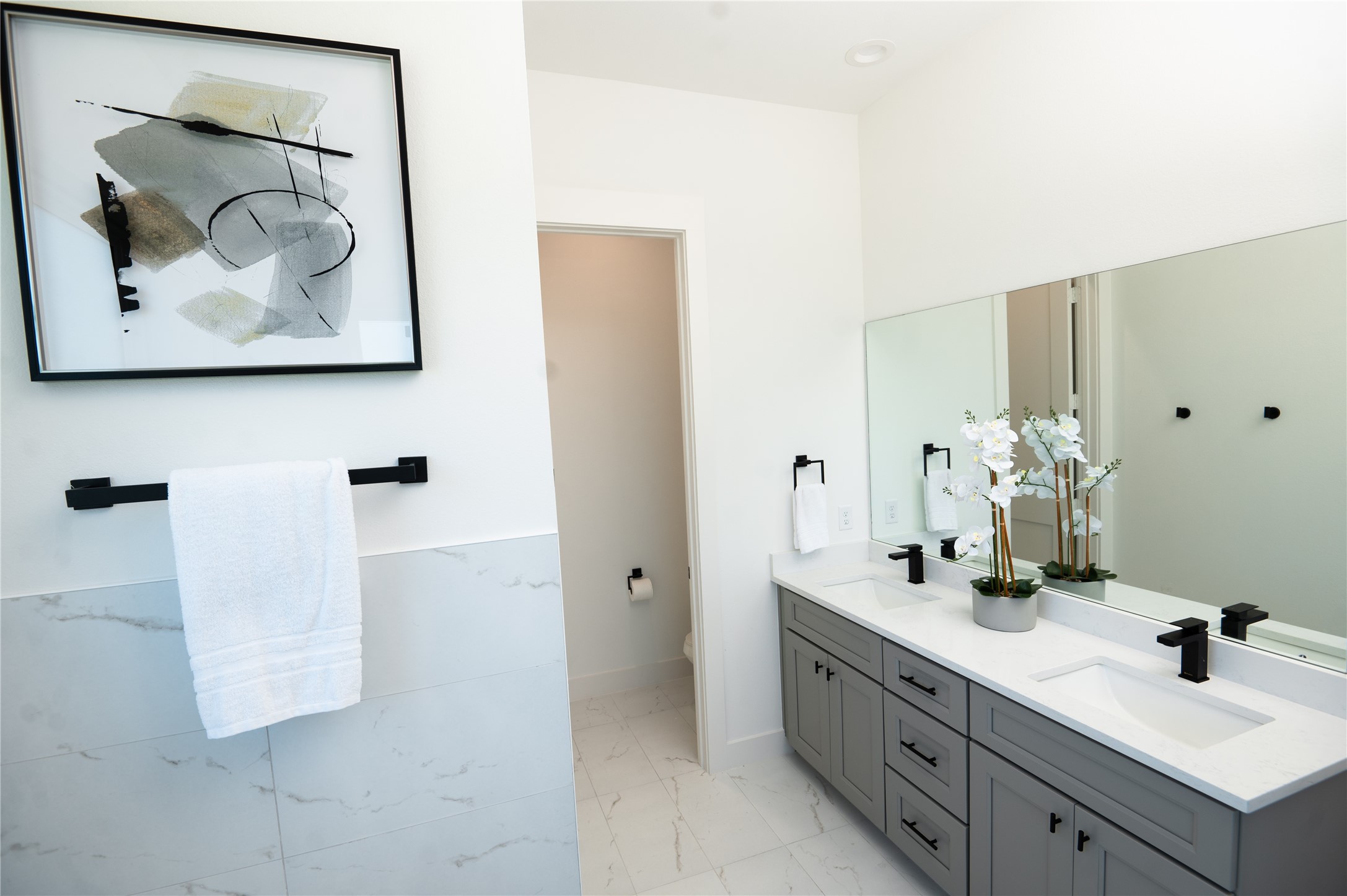 3486 Luca Street Houston, TX 77021 - Photo 40 of 40 Primary Bathroom