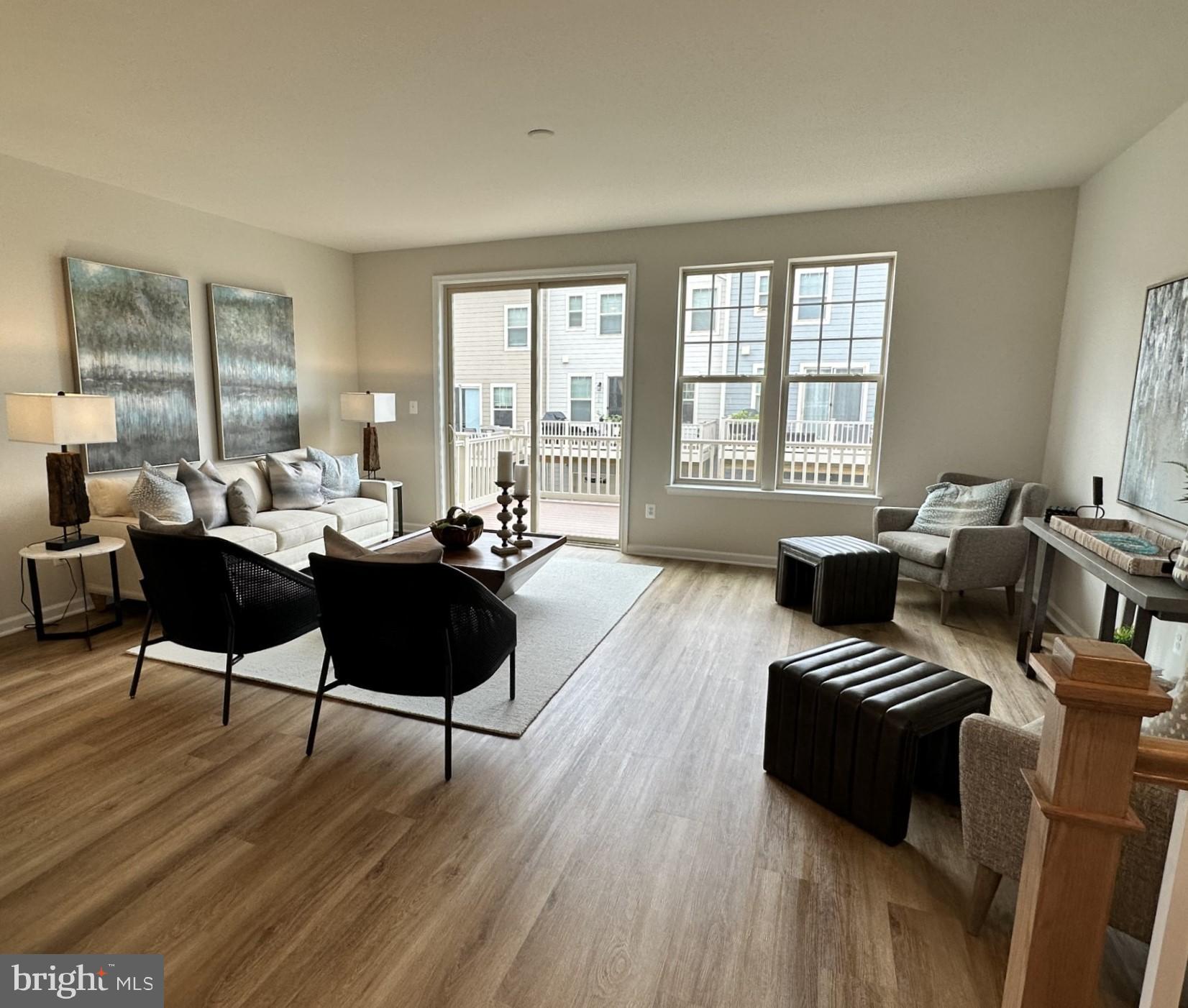 9353 Barnes Loop Manassas, VA 20110 - Photo 2 of 4