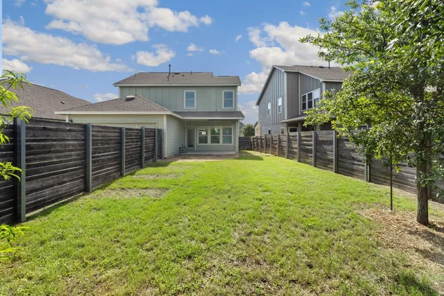 $2,550 | 8712 Slater Drive, Austin, TX 78747