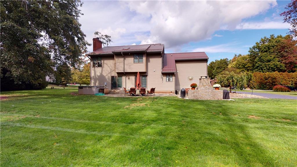 144 Greenfield Road New Castle, PA 16105 - Photo 3 of 24 Gallery Image 3