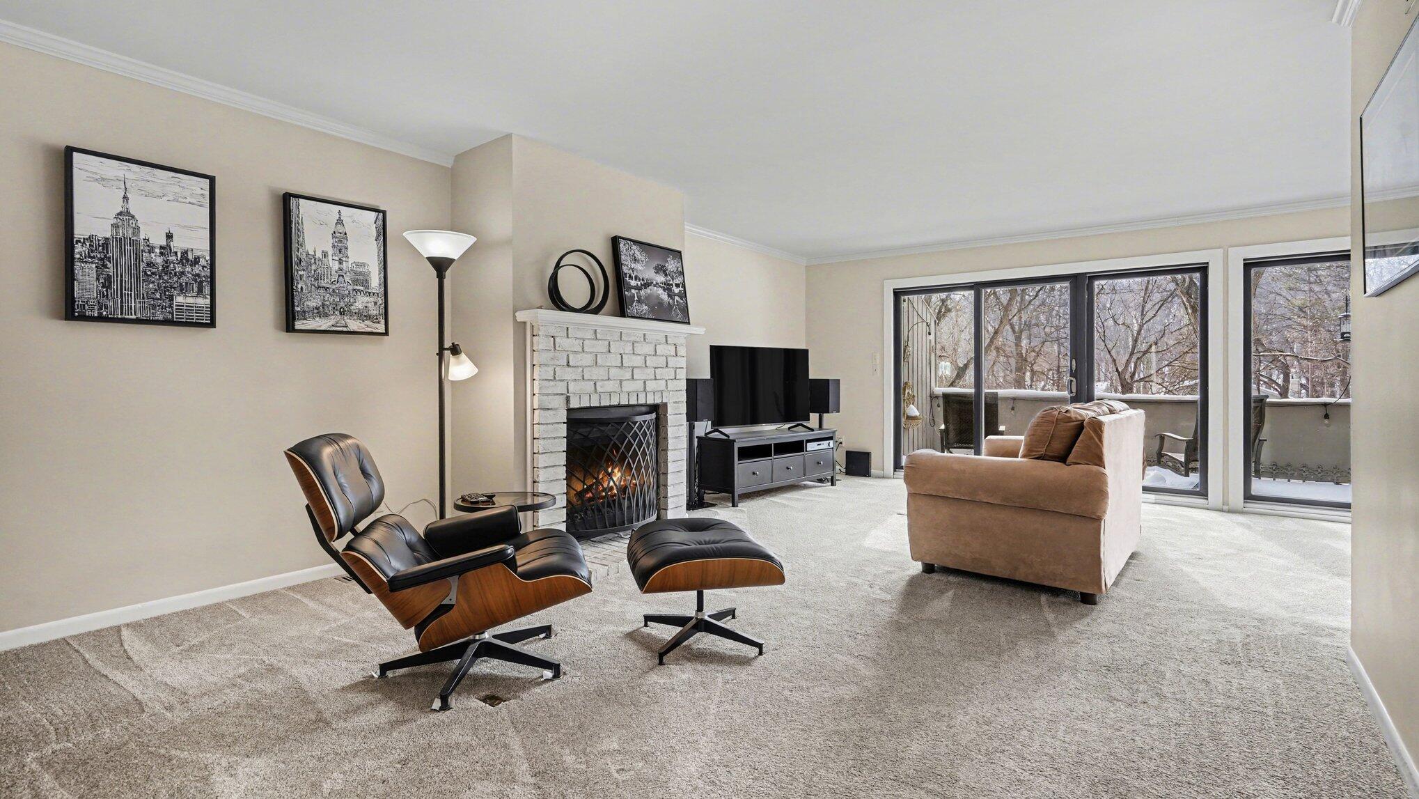 2176 Overlook Court Ann Arbor, MI 48103 - Photo 7 of 28 007_dsc03600_179