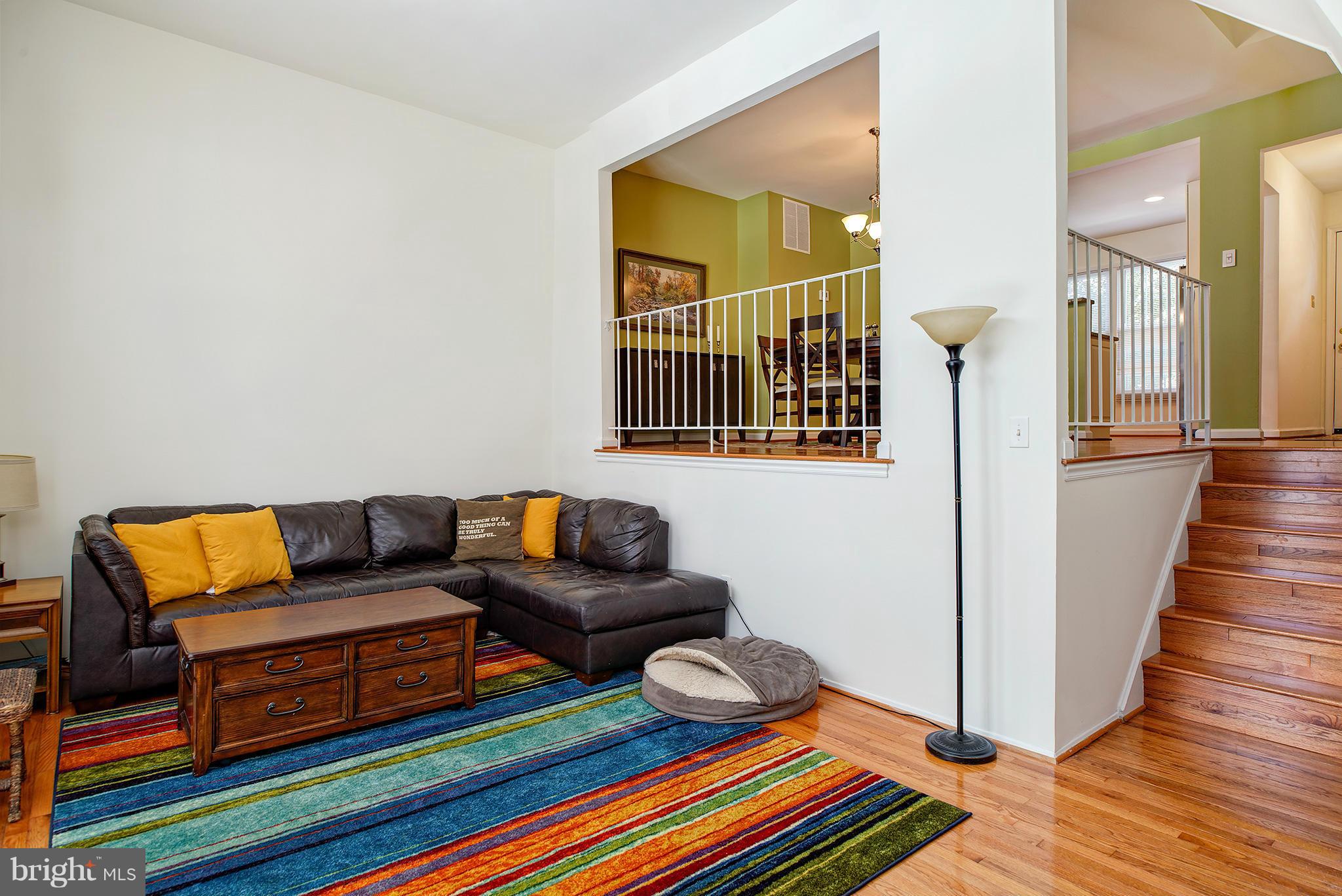 11855 Dunlop Court Reston, VA 20191 - Photo 9 of 21 Family Room
