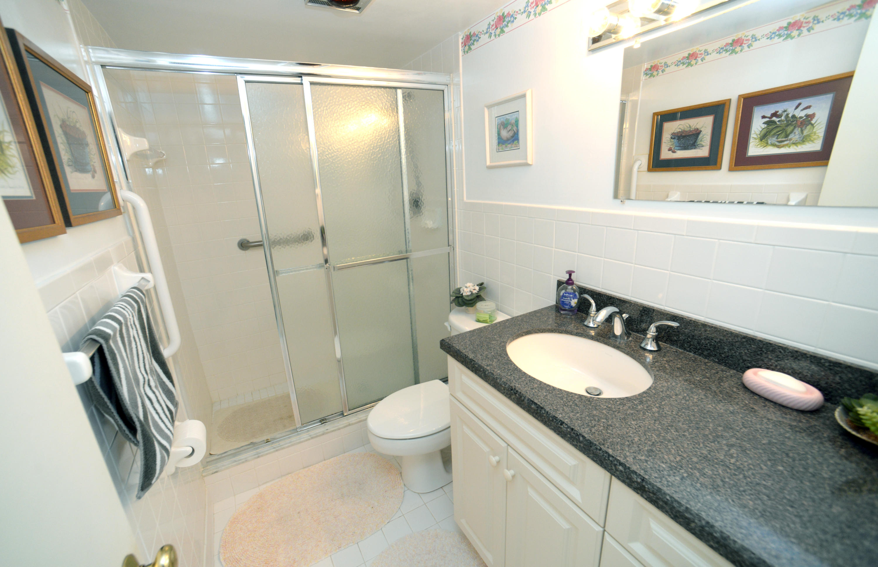 120 Celestial Way, Unit 202 Juno Beach, FL 33408 - Photo 10 of 22 Barclay 202 Guest Bath