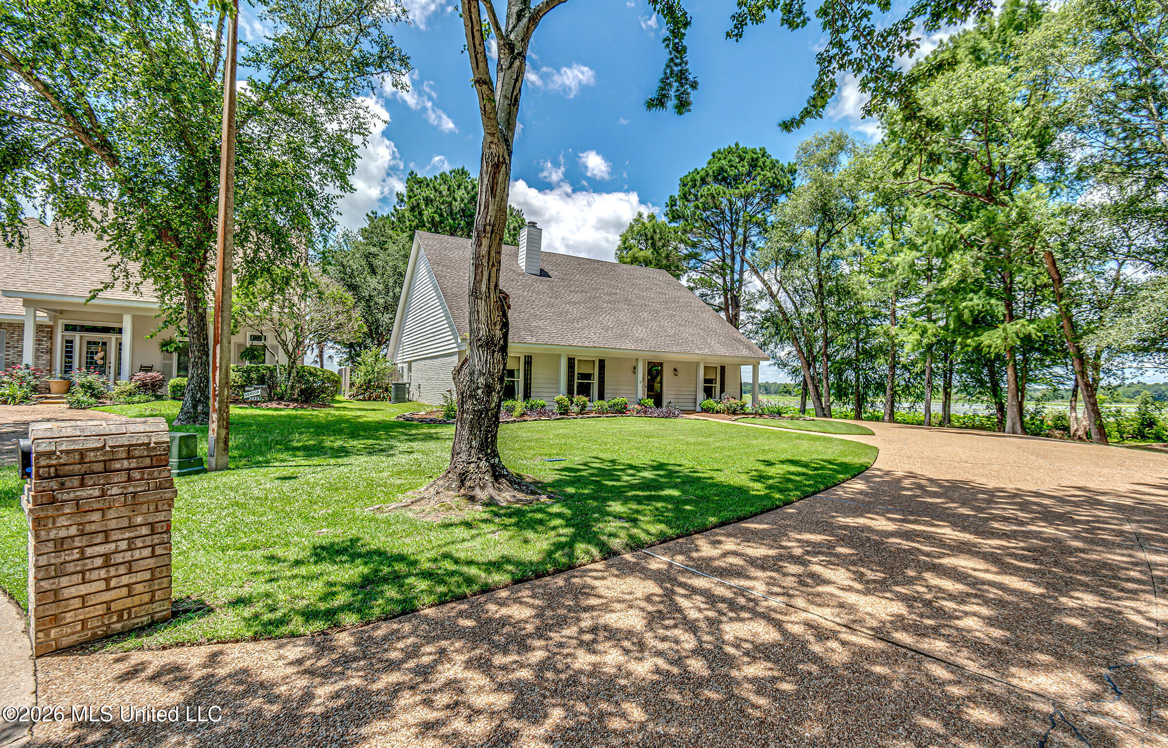 12 Eagles Point Brandon, MS 39047 - Photo 2 of 72 12 Eagles Point-1