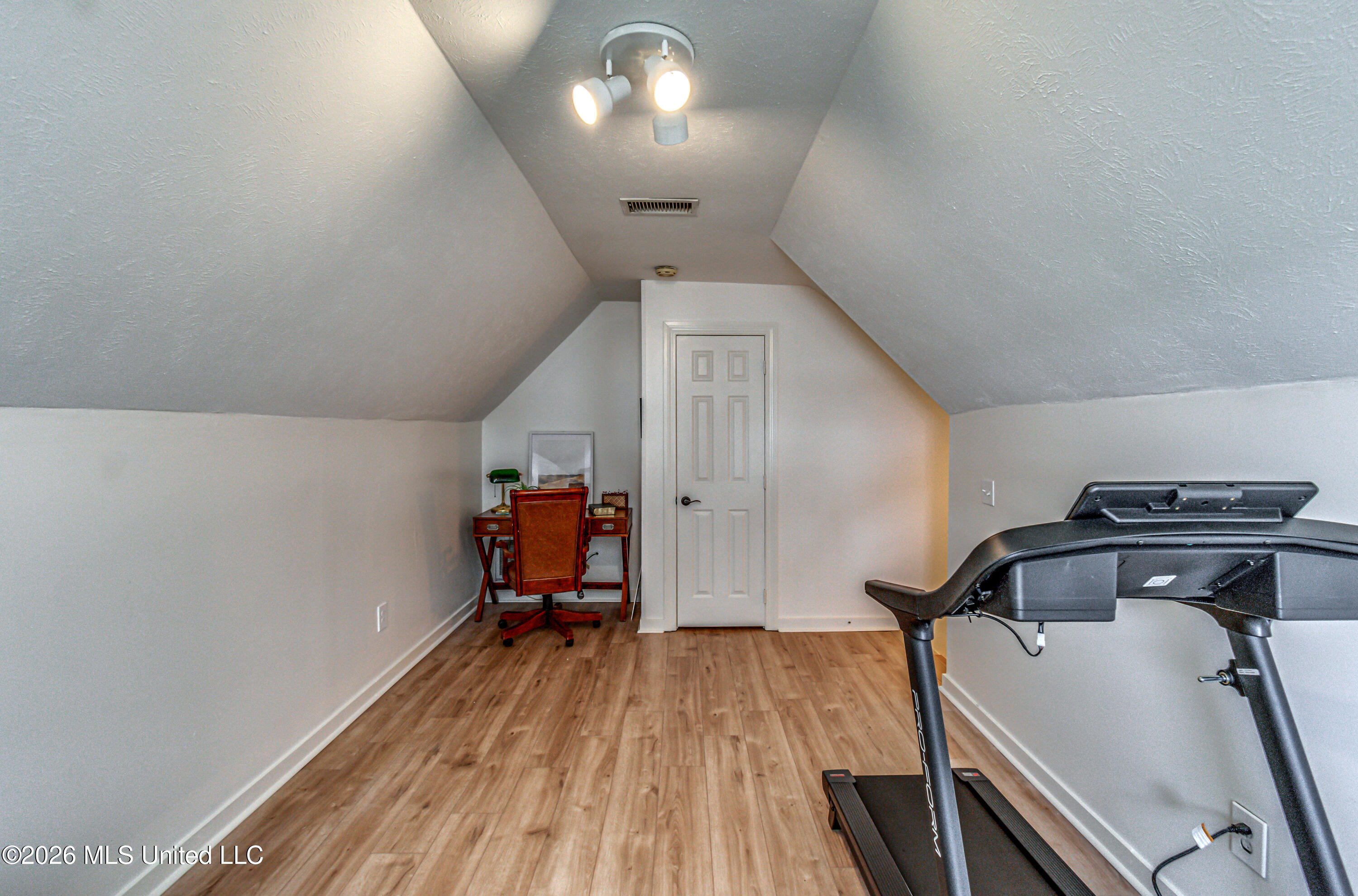 12 Eagles Point Brandon, MS 39047 - Photo 46 of 72 12 Eagles Point-62