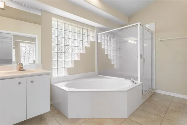 $424,900 | 60 Villa Lago Lane, Ormond Beach, FL 32174