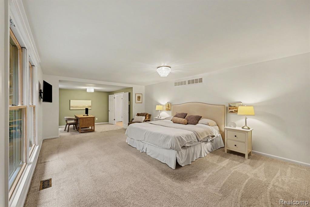 8265 Deerwood Road Clarkston, MI 48348 - Photo 30 of 50 Gallery Image 30