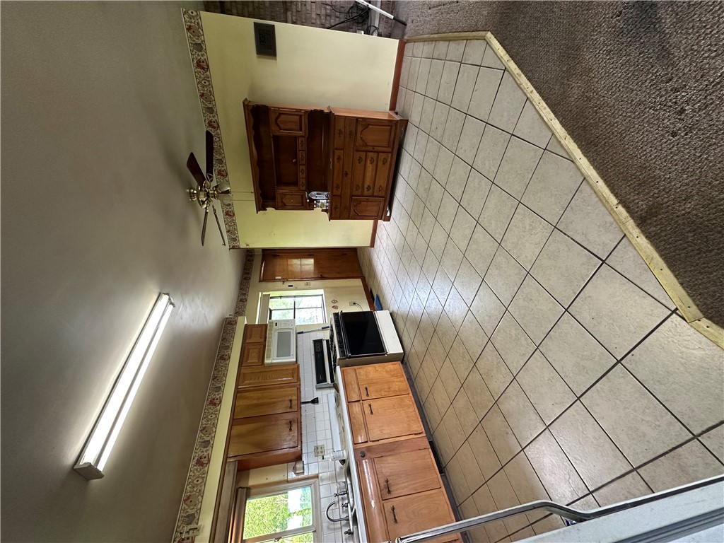 10190 Stephen Young Road Camden, OH 45311 - Photo 9 of 17