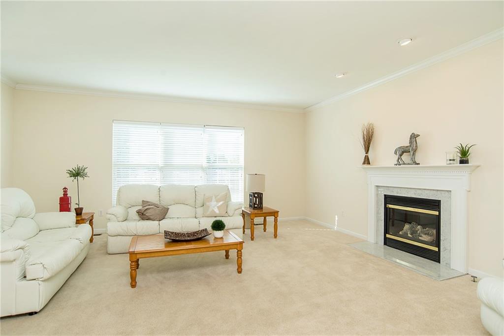 5908 Pebblestream Drive Carmel, IN 46033 - Photo 11 of 24