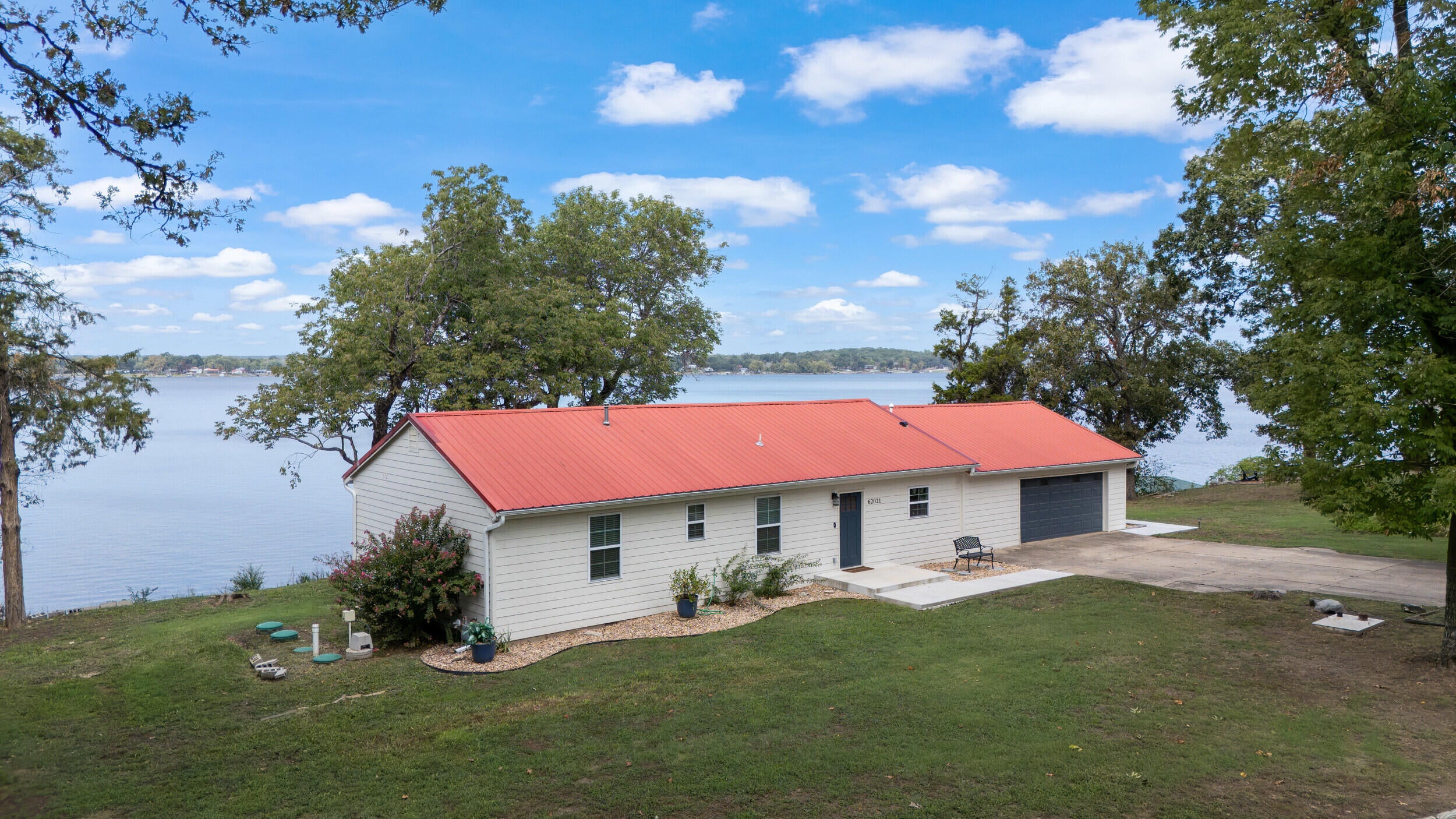 62021 East 260 Road Grove, OK 74344 - Photo 2 of 53 Gallery Image 2