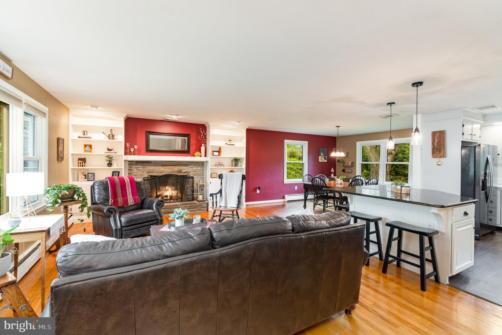 55 Logging Road Leola, PA 17540 - Photo 8 of 45 View of great room