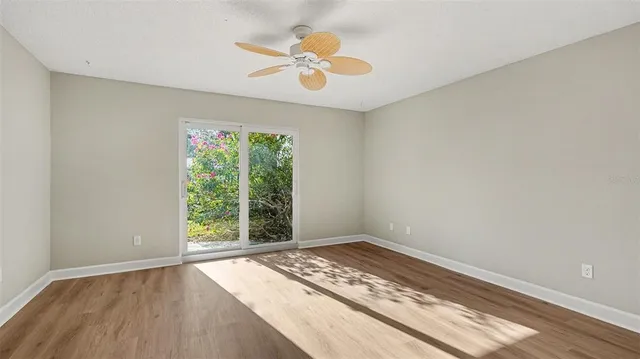 $125,000 | 11616 West Kingfisher Court, Unit 180, Crystal River, FL 34429