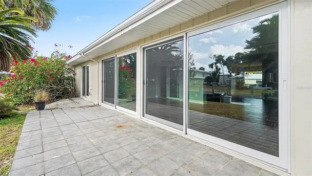 $125,000 | 11616 West Kingfisher Court, Unit 180, Crystal River, FL 34429