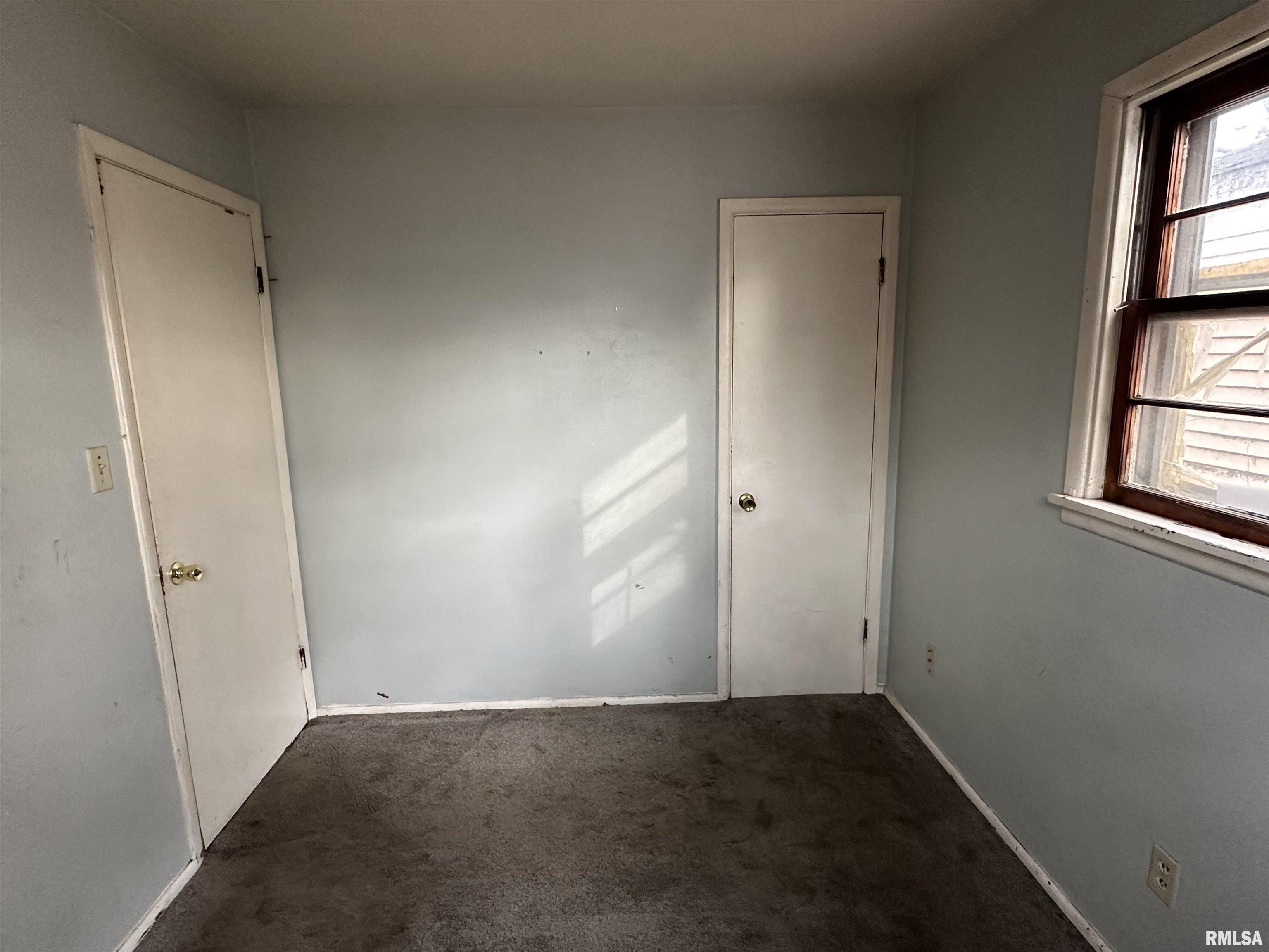 3001 Hoover Avenue Springfield, IL 62703 - Photo 12 of 17