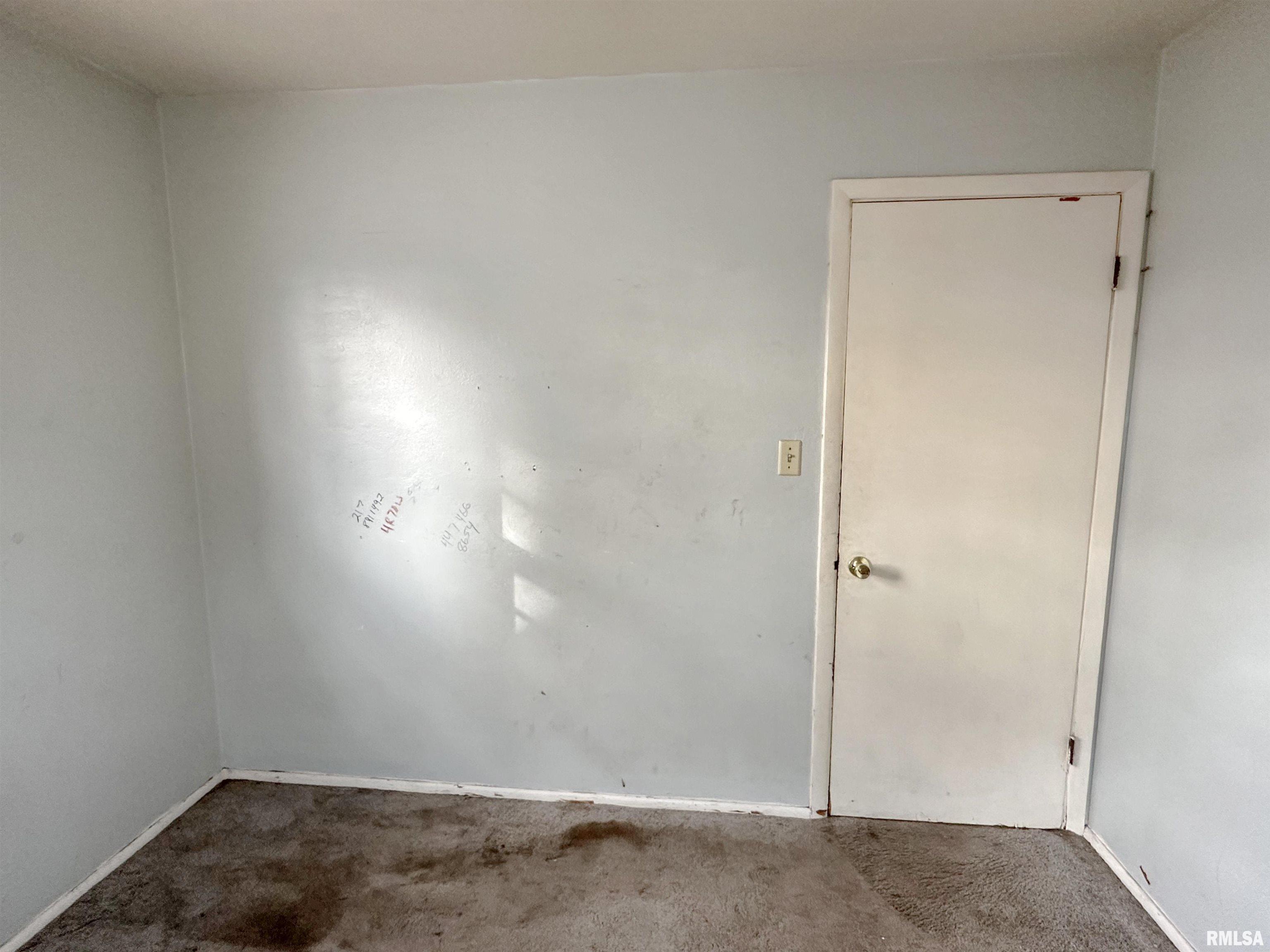 3001 Hoover Avenue Springfield, IL 62703 - Photo 13 of 17