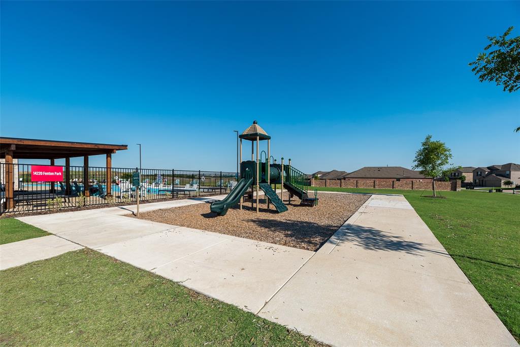7005 Adderly Road Pilot Point, TX 76258 - Photo 33 of 38 Community playground