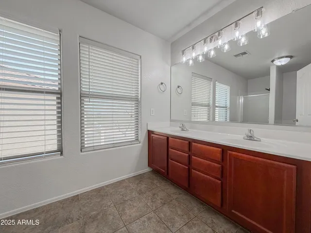 $2,295 | 7709 South 63rd Drive, Laveen, AZ 85339