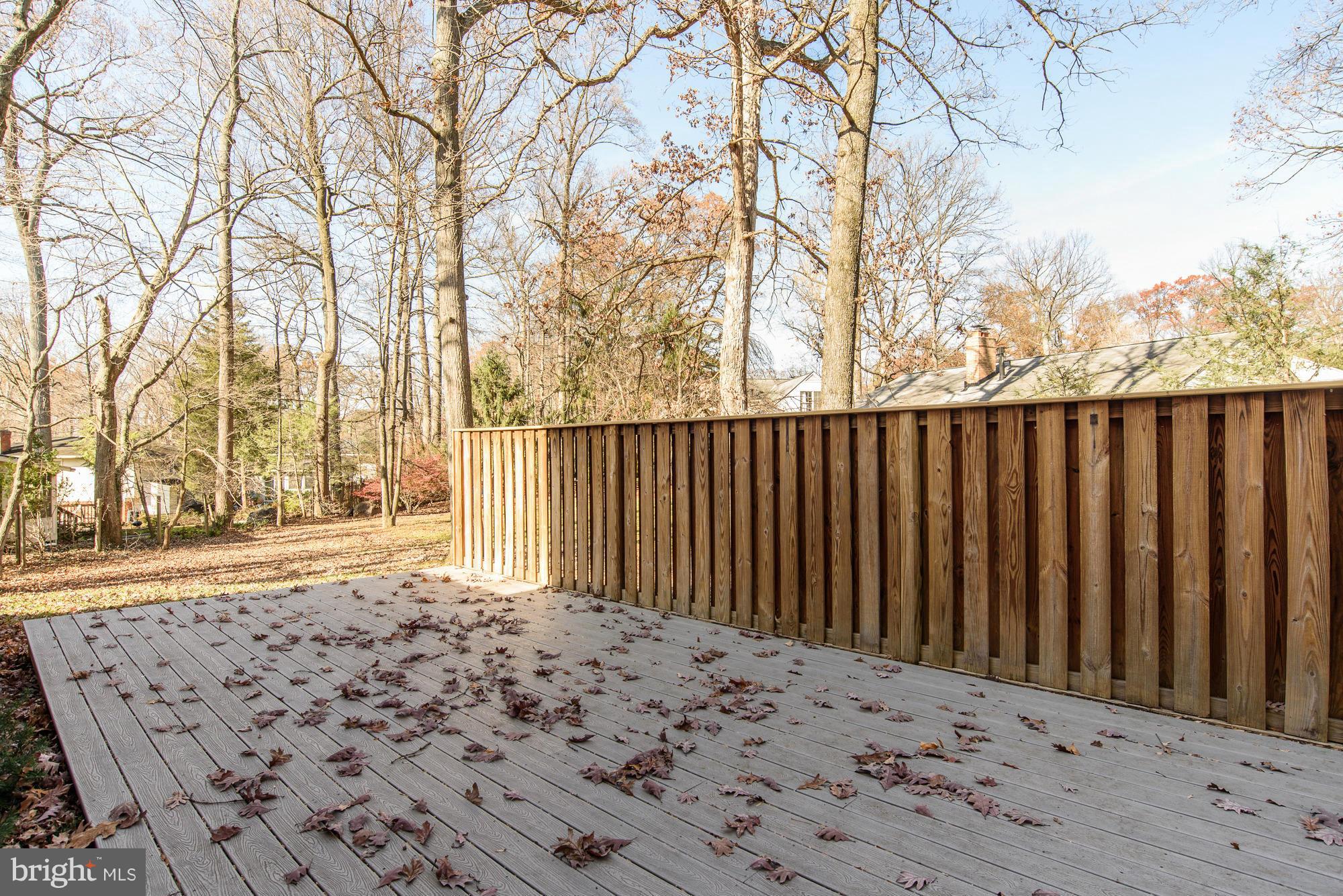 8207 Postoak Road Potomac, MD 20854 - Photo 29 of 30 Deck