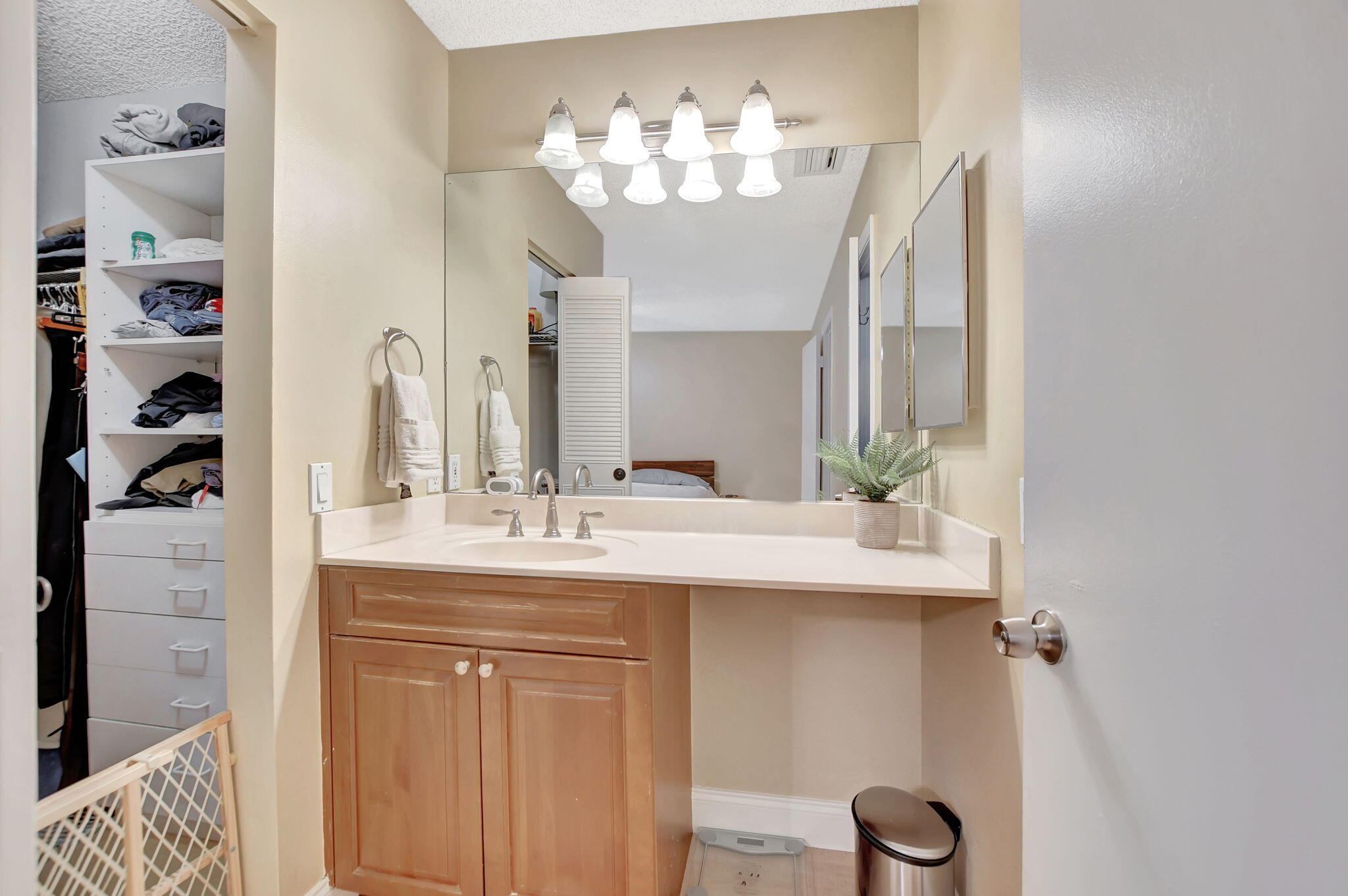 6402 Boca Circle Boca Raton, FL 33433 - Photo 20 of 26 Master bath