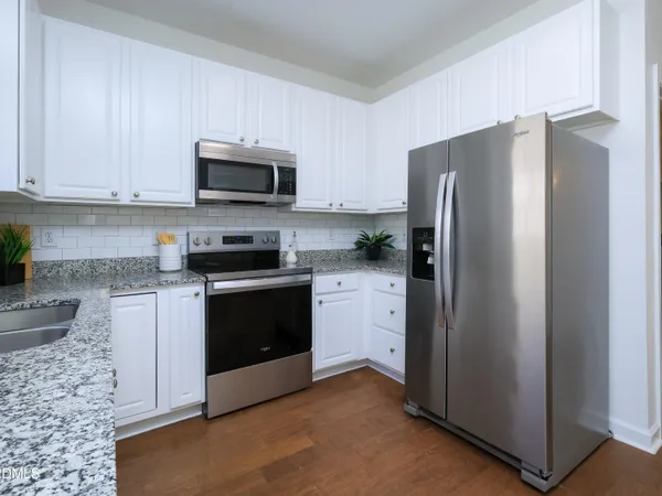 $474,900 | 8613 Clivedon Drive, Raleigh, NC 27615