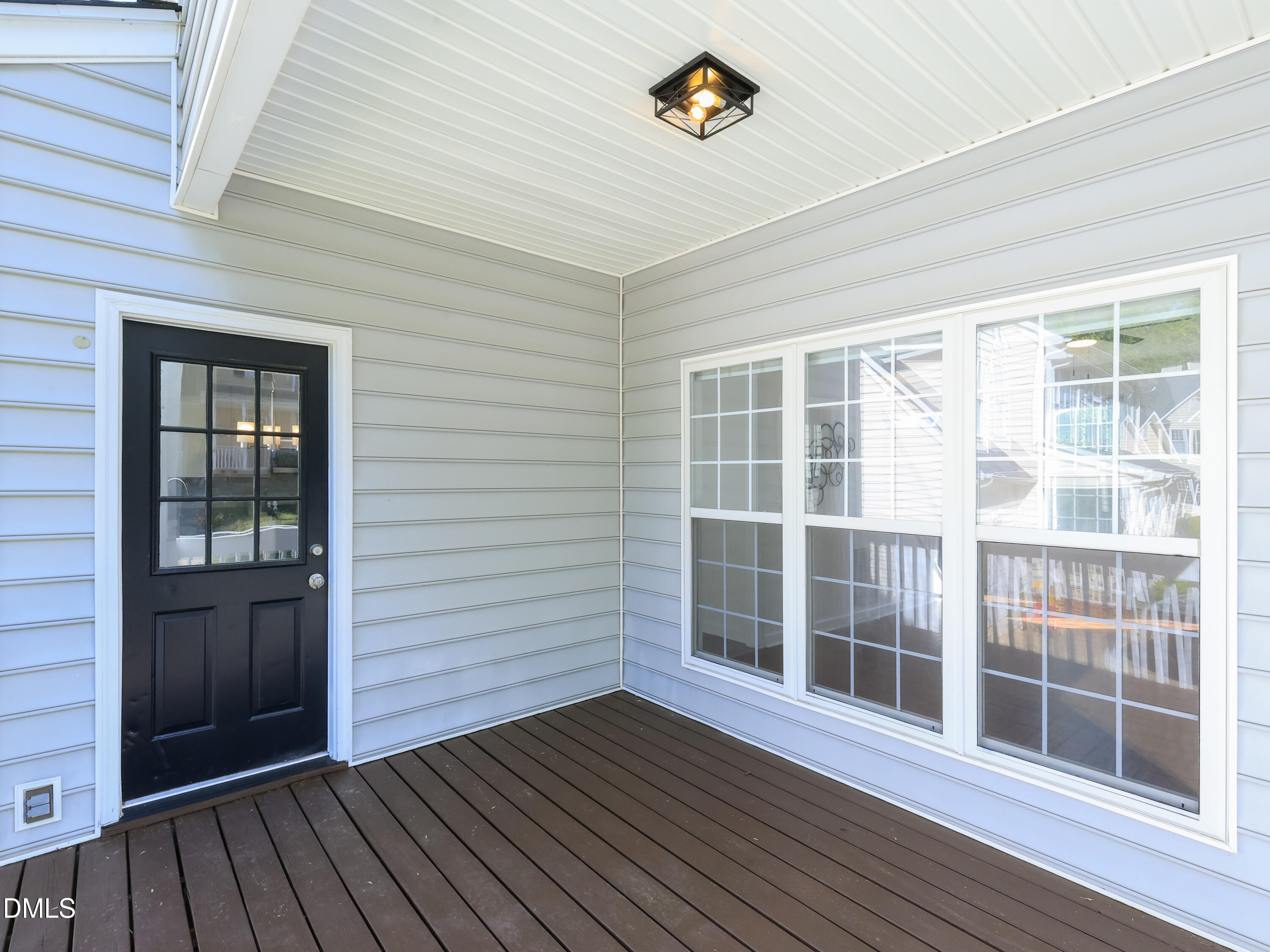 8613 Clivedon Drive Raleigh, NC 27615 - Photo 16 of 34 032_porch