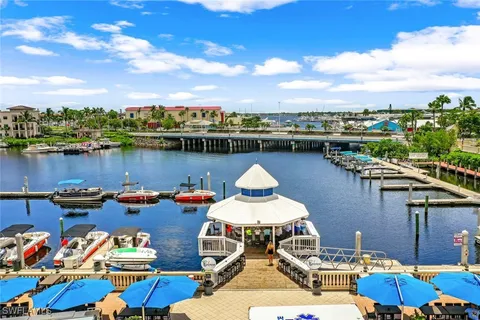 view of an buildings with entryway and wooden floor