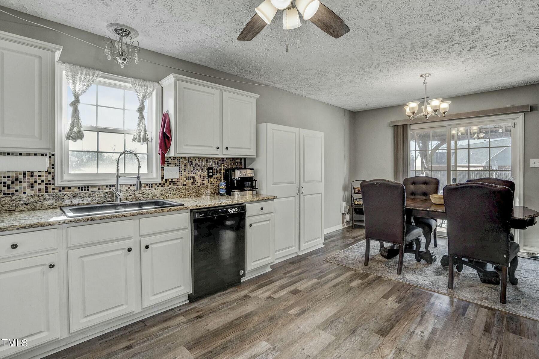 119 Wren Road Fayetteville, NC 28306 - Photo 12 of 30 tempImageYGOD0a