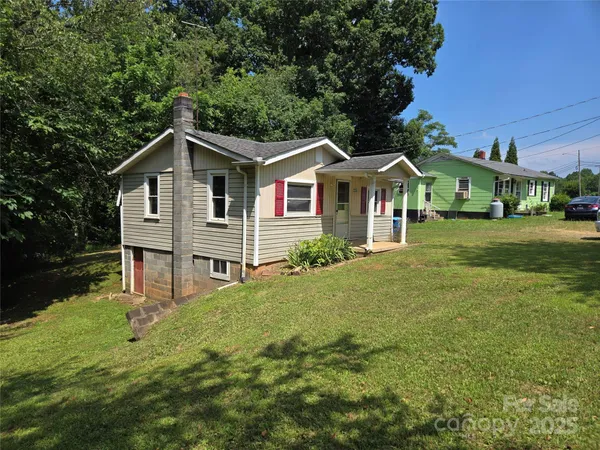 $100,000 | 335 Rosenwald School Street, Catawba, NC 28609
