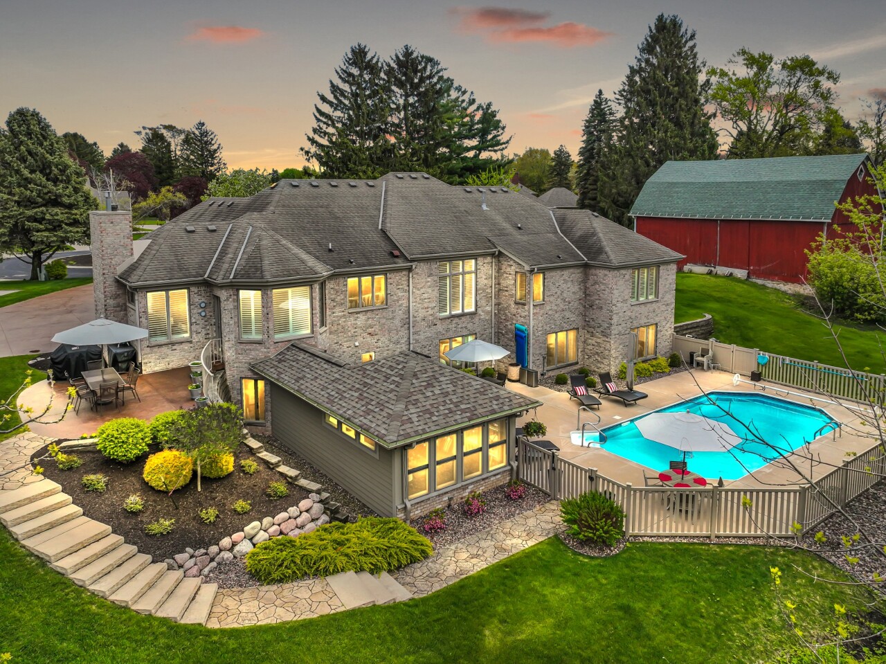 8 Lake Pointe Circle Wind Point, WI 53402 - Photo 28 of 32 8 Lake Pointe Cir