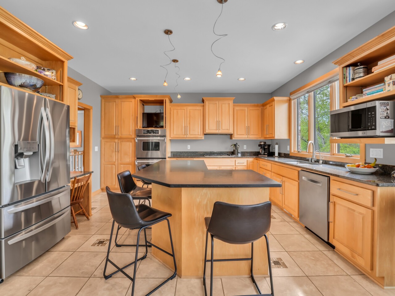 8 Lake Pointe Circle Wind Point, WI 53402 - Photo 8 of 32 Kitchen