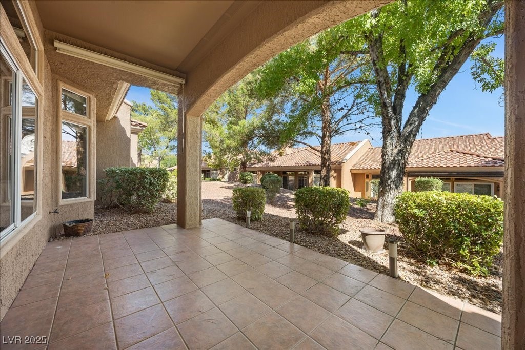 9352 Villa Ridge Drive Las Vegas, NV 89134 - Photo 28 of 33
