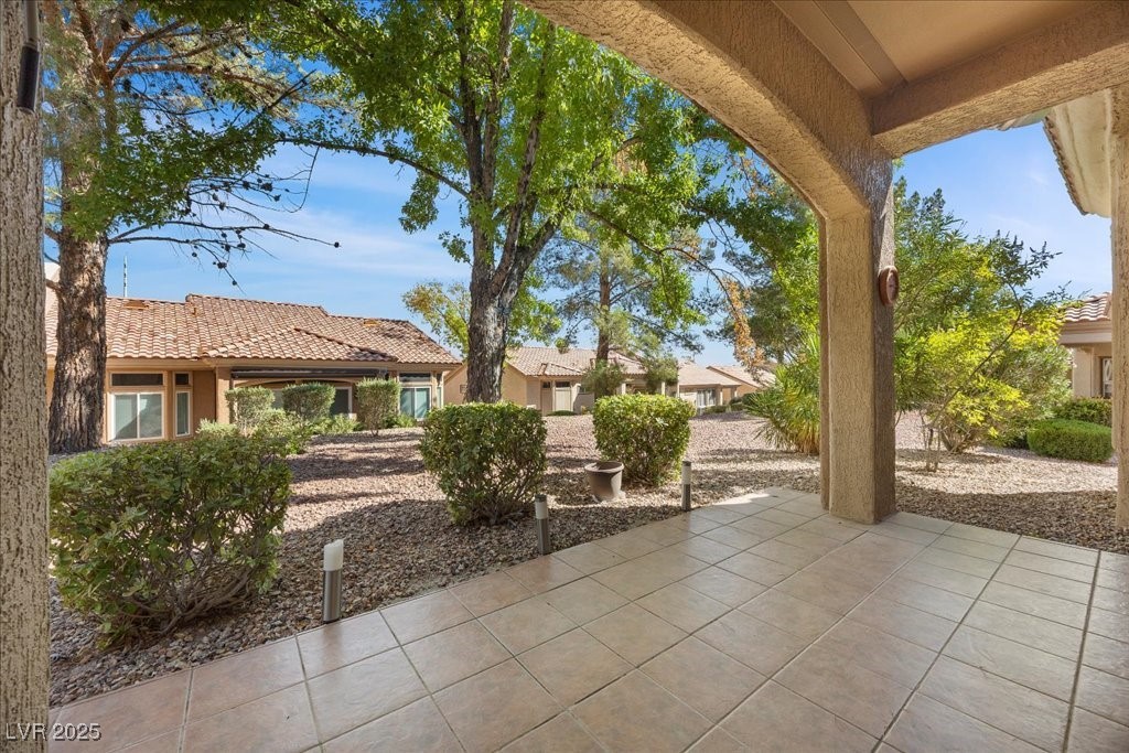 9352 Villa Ridge Drive Las Vegas, NV 89134 - Photo 30 of 33